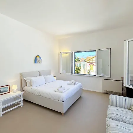 Solemar Sicilia - Regina Elena *