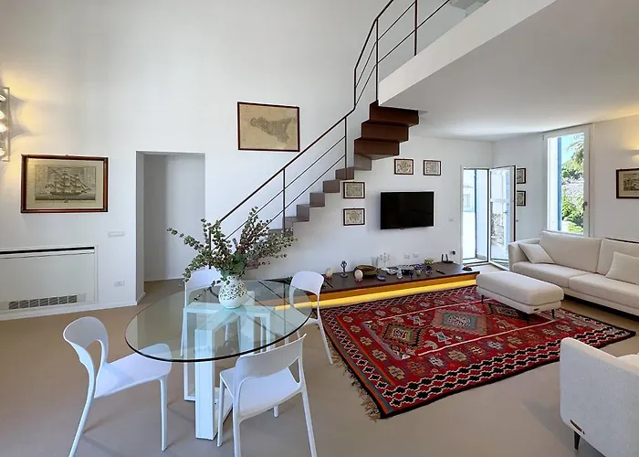 Solemar Sicilia - Regina Elena Villa Palermo